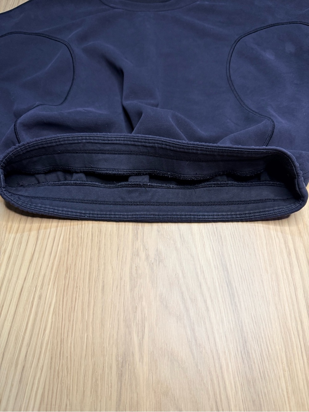 LULULEMON Softstreme Gathered Black T-Shirt Crop Athleisure Top Size 4 - Picture 9 of 11
